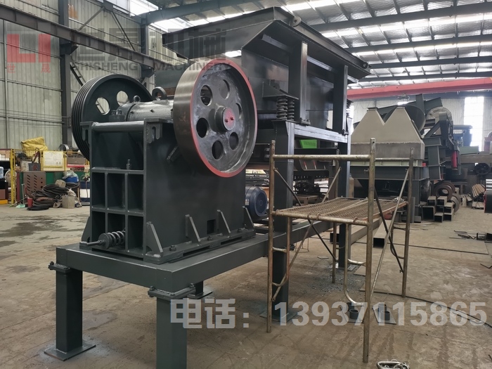 鹅卵石破碎一体机